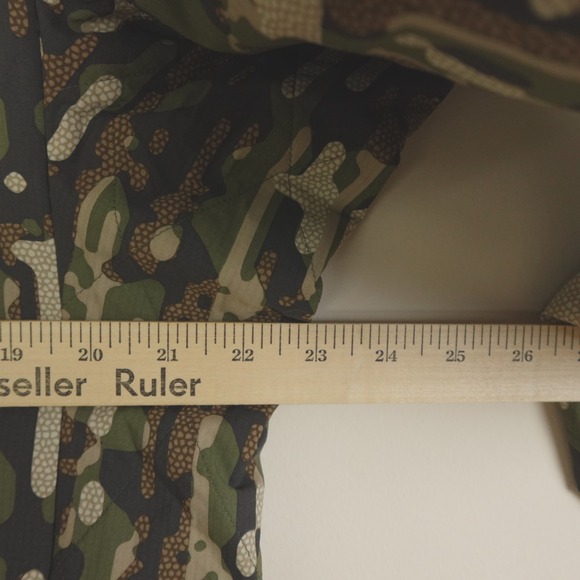 New NWT Duck Camp Jacket Airflow Insulated Hoodie - Woodland Camo - Picture 6 of 10